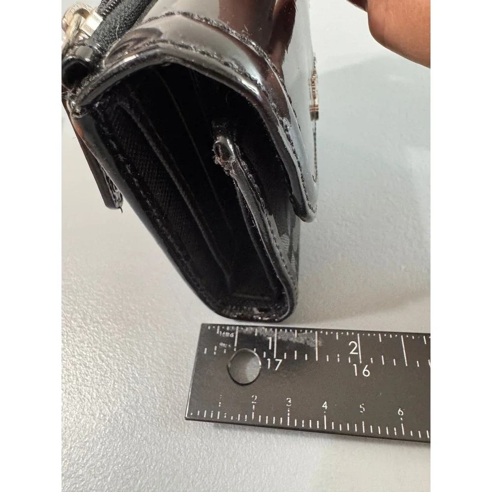 Coach Trifold Wallet Womens Black Signature Canvas Patent Leather Logo Plate